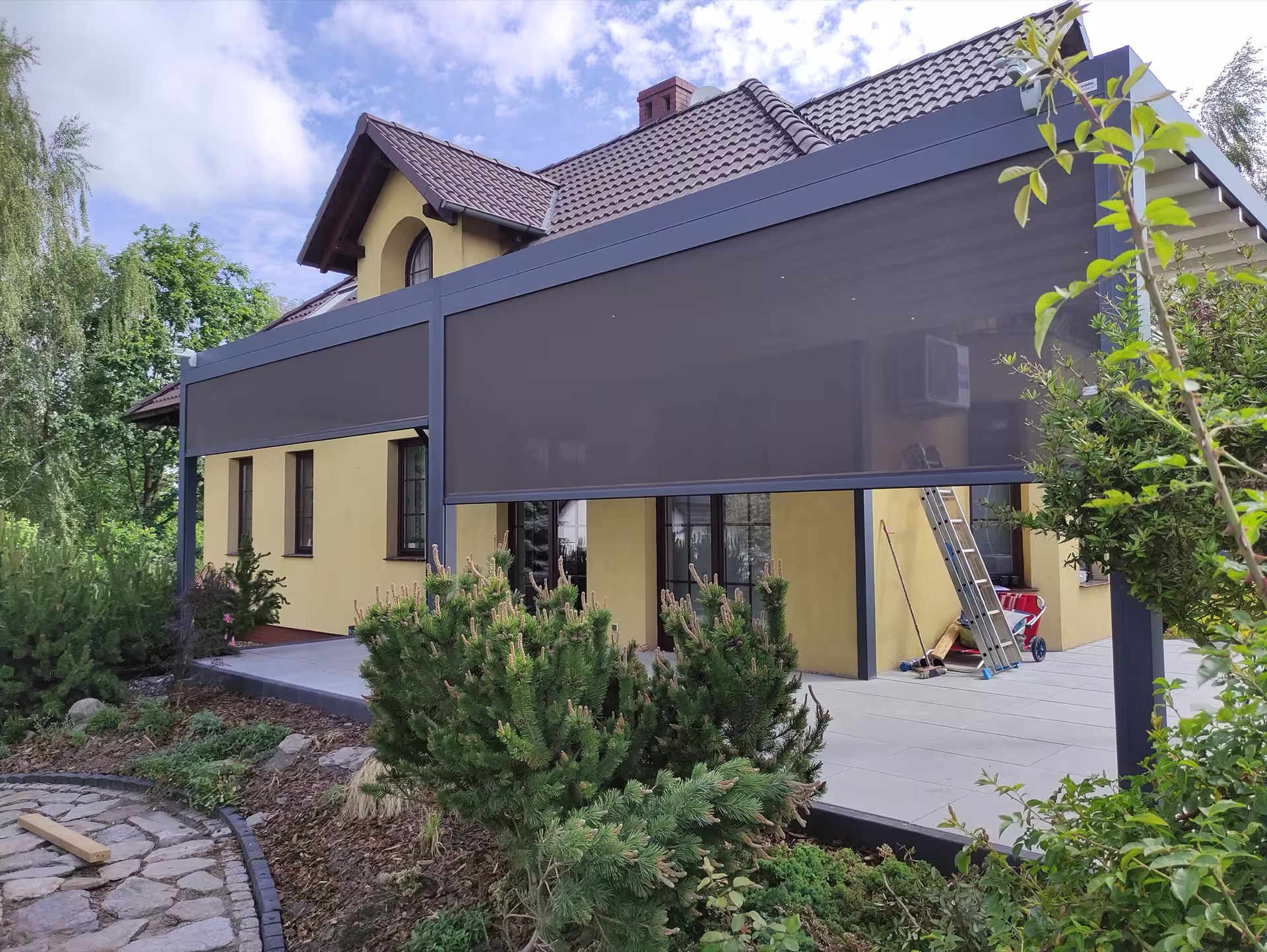 Vertikālā markīze — projekts