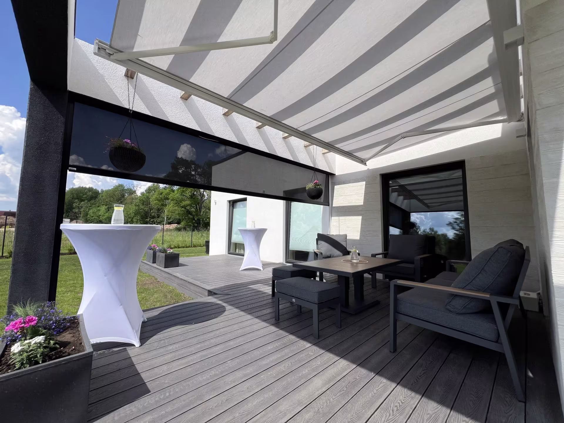 Terases dēļi — privātmājas projekts